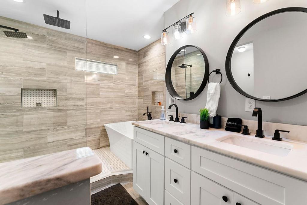 Large Modern Home Centrally Located With Hot Tub Atlanta Bagian luar foto